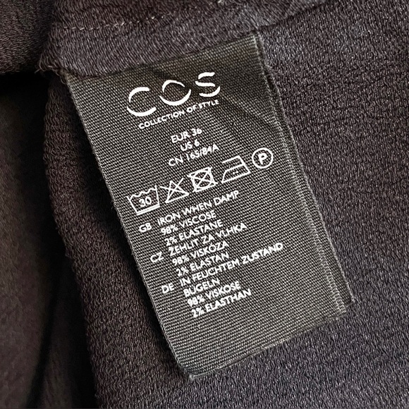 COS Black Crepe Pleated Gathered Fit Flare Short Sleeve Midi Dress Pockets 6 - Picture 7 of 7